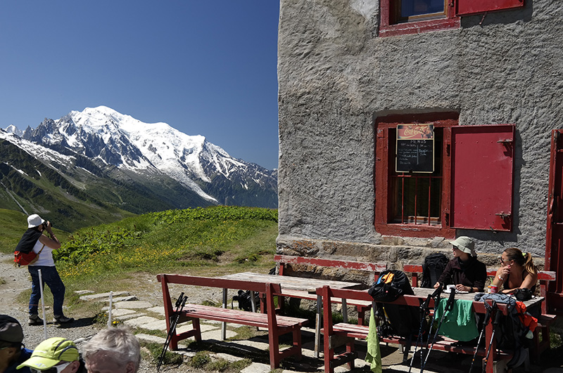 Списание Фото Арт Ревю фотография © Ник Чалдъков Обиколката на Монблан 2014 TMB Tour du Mont Blanc 
