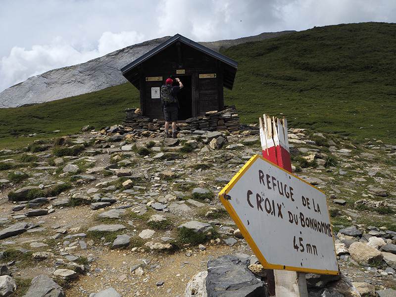 Списание Фото Арт Ревю фотография © Валентина Кръстева Обиколката на Монблан 2014 TMB Tour du Mont Blanc 